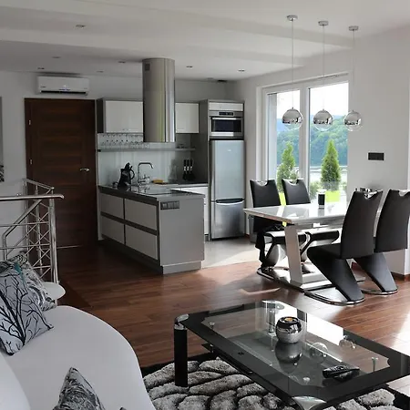 Apartament Sloneczny Grodek 68 *